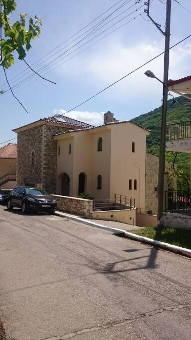 Villa Ria Kalavryta Exterior foto