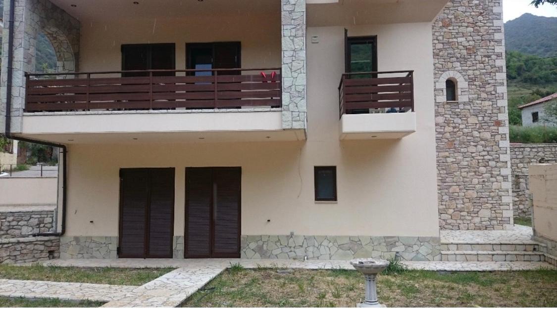 Villa Ria Kalavryta Exterior foto